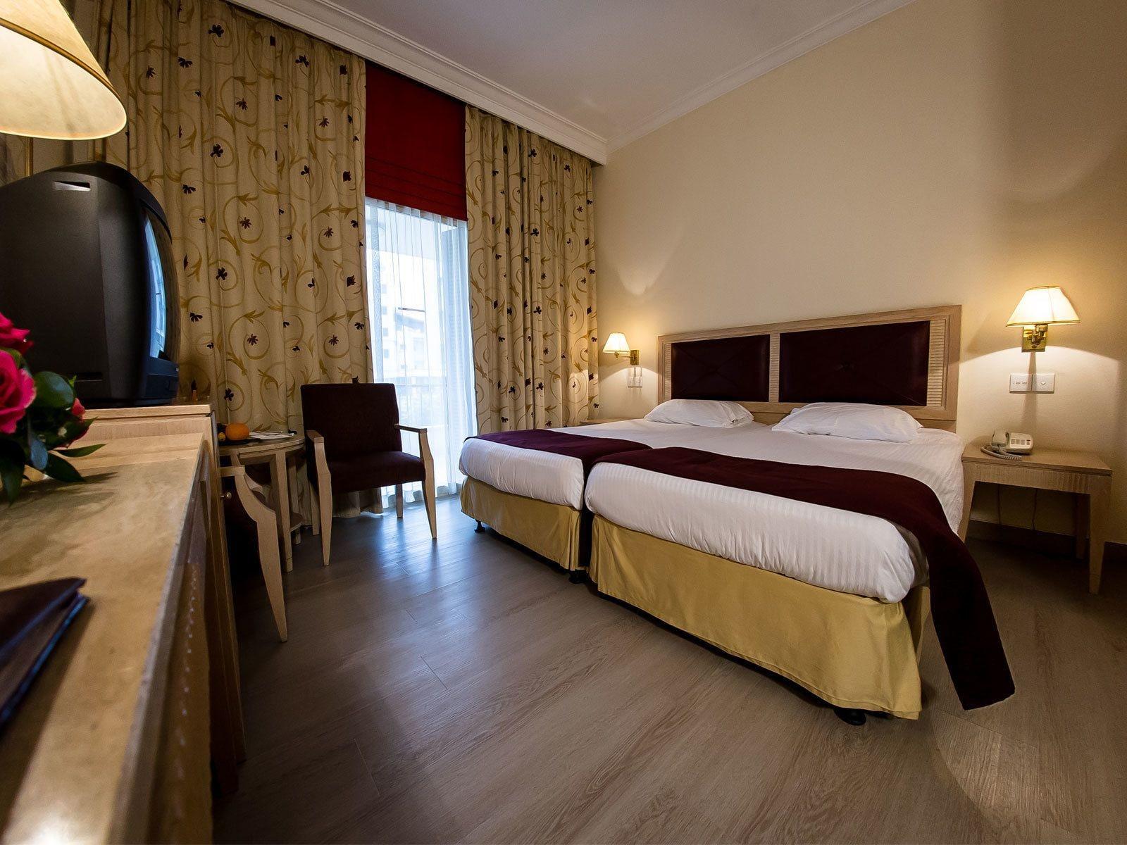 Curium Palace Hotel Limassol Kültér fotó