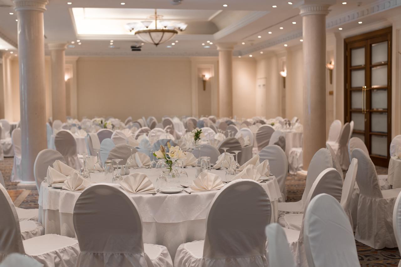 Curium Palace Hotel Limassol Kültér fotó